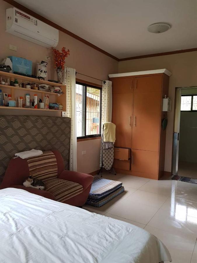 Paco'S Garden Home Stay Мамбахао Екстер'єр фото